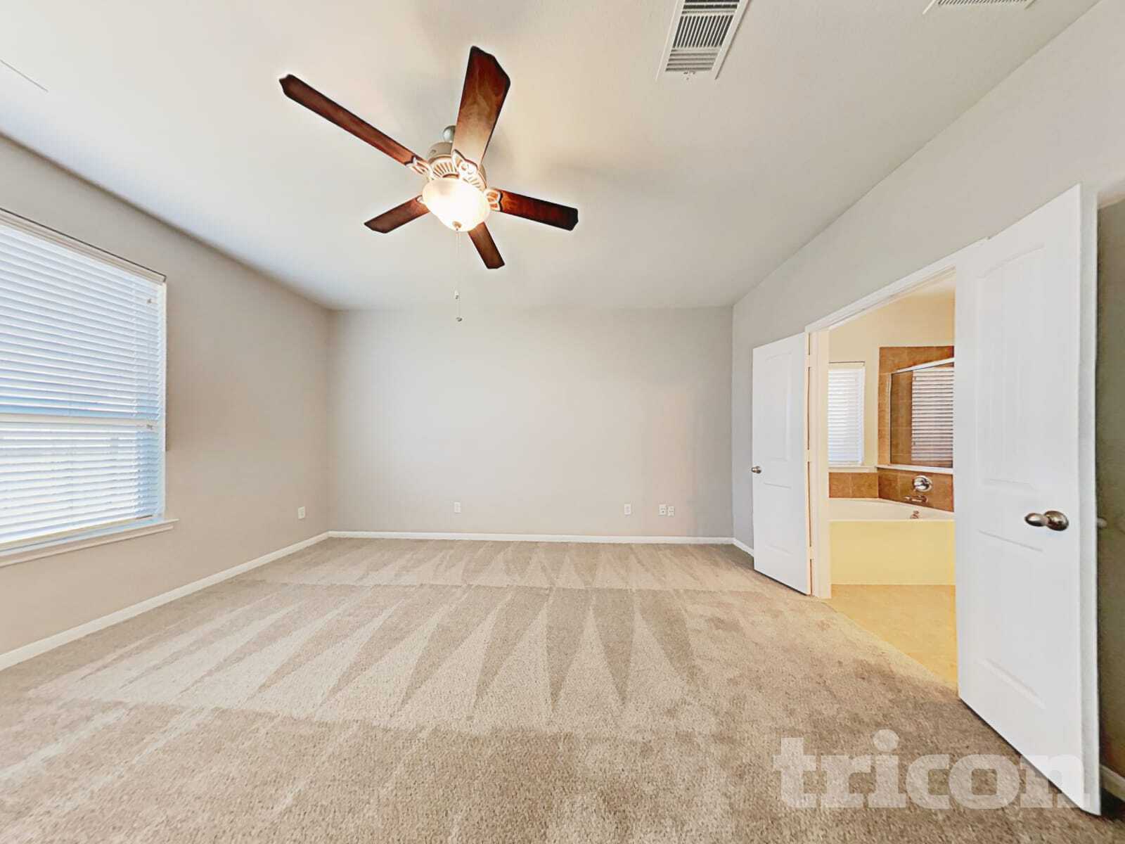 Building Photo - 410 Heatherton Hill Dr