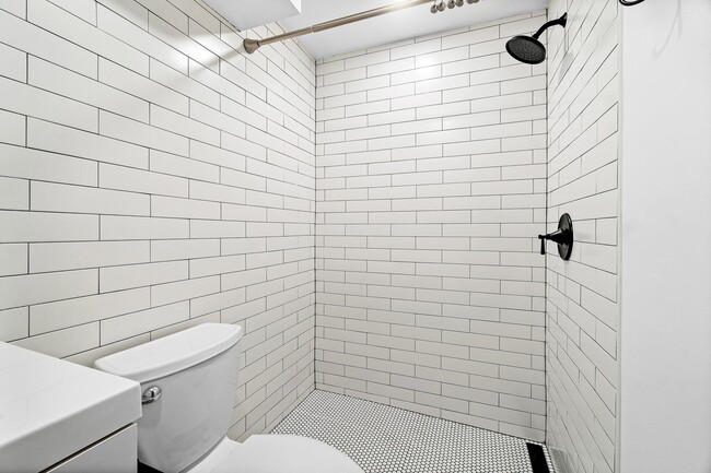 Building Photo - 626 N Federal Hwy