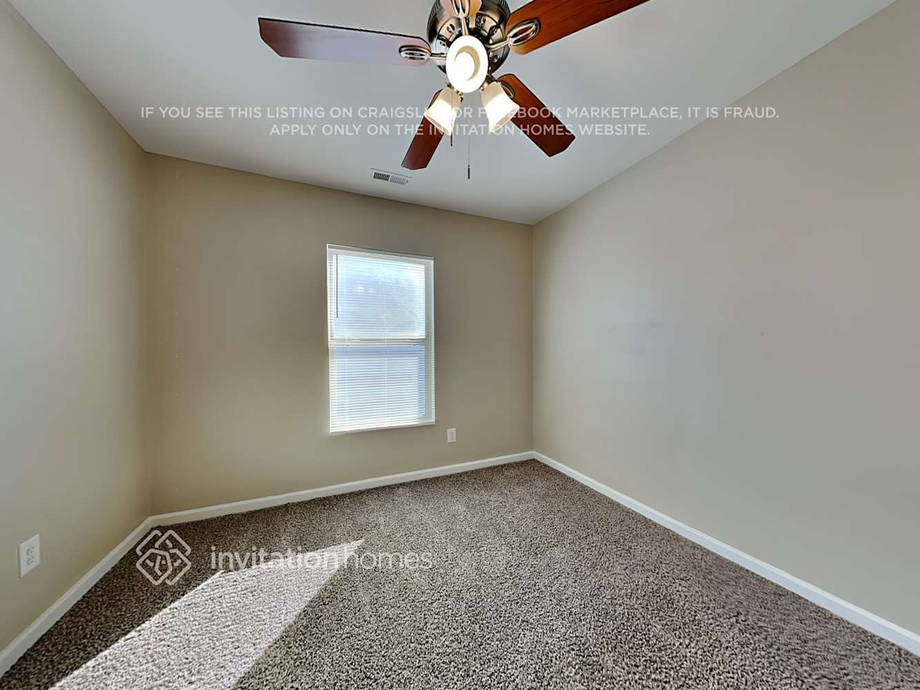 Building Photo - 1432 Ujamaa Dr