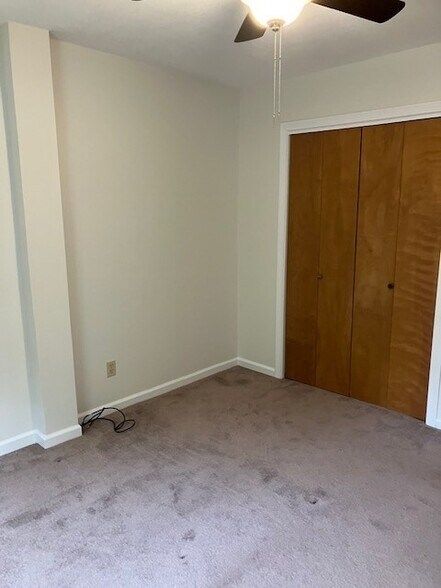 Bedroom - 42 Silver St
