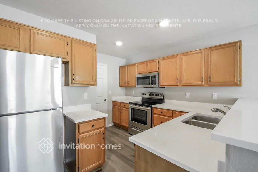 Building Photo - 7704 W Oraibi Dr