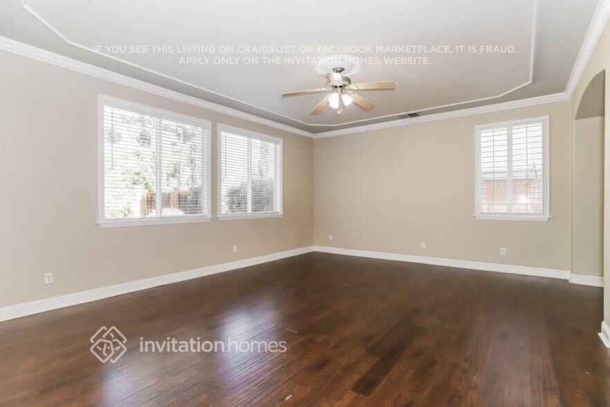 Building Photo - 1492 Drummond Ln