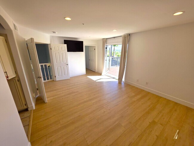 Building Photo - Gorgeous Santee Home, no expense spared!