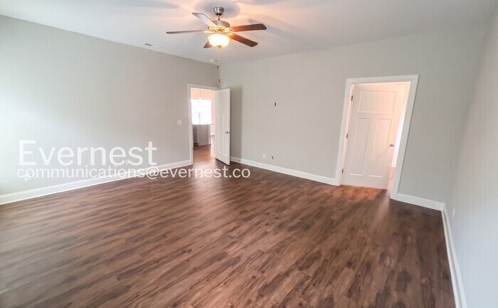 Building Photo - 5344 Roosevelt Rd