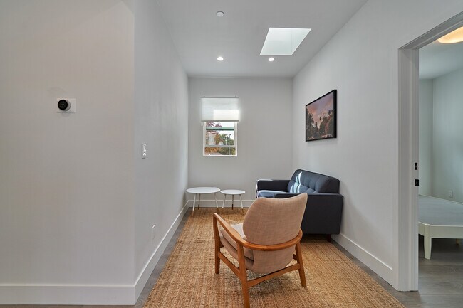 Main House Common Area - 2712 Westwood Blvd