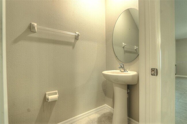 Building Photo - 7217 Ronnie Gardens Ct
