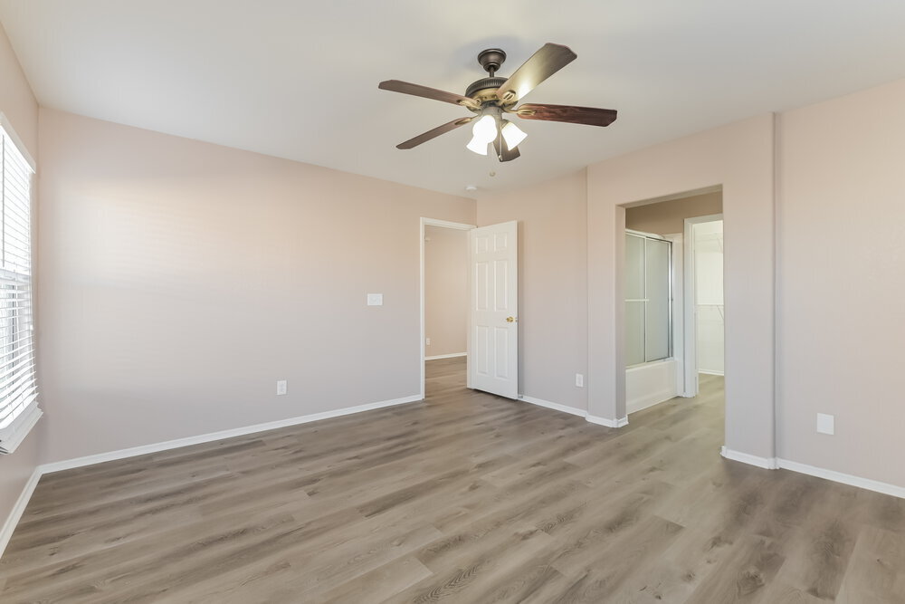 Building Photo - 6267 Desert Lavender Ave