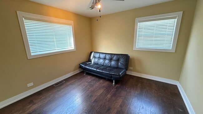 Building Photo - 8408 S Lorel Ave