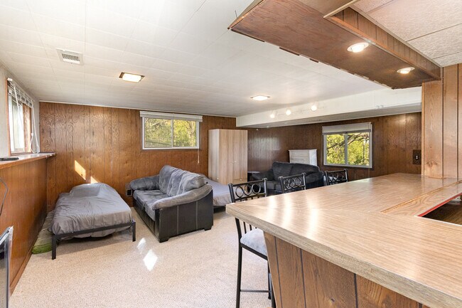 Recreation room/5th bedroom - 3937 Pumice Ct