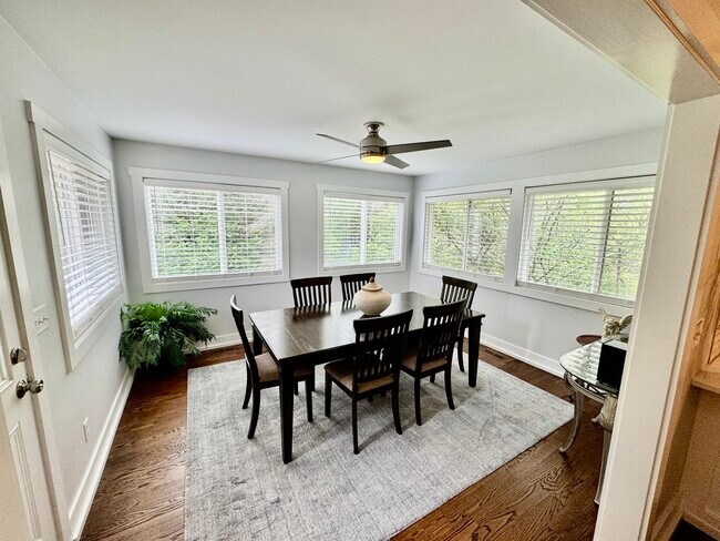 Building Photo - 628 Krpan Ct