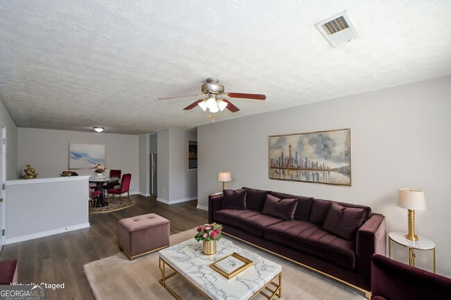 Building Photo - 4103 Fairington Club Dr