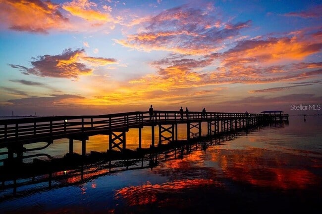 Building Photo - 415 Mapleway