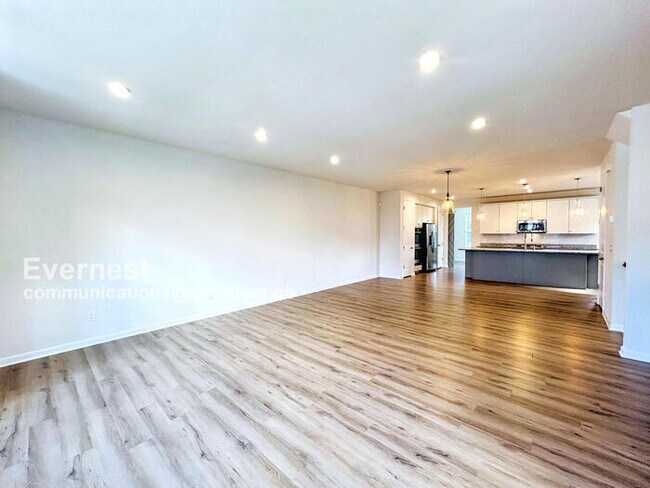 Building Photo - 4091 Elizabeth Reed Wy