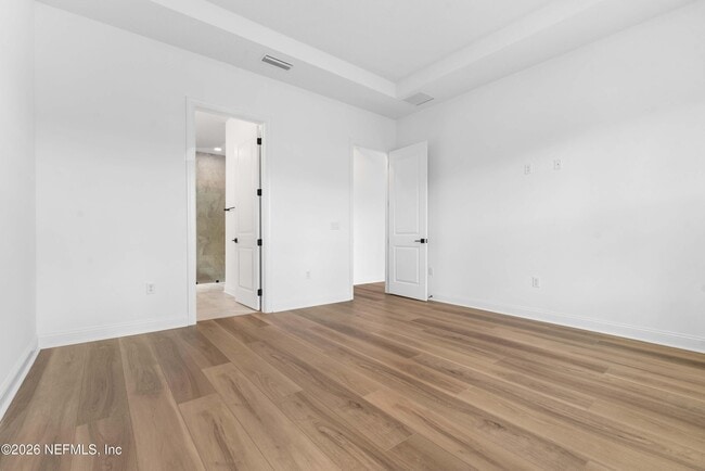 Building Photo - 174 Pine Leaf Dr