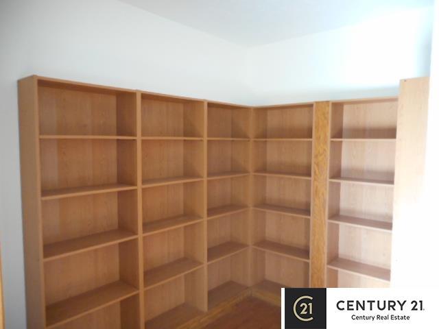 Building Photo - 4801 Hiland Dr