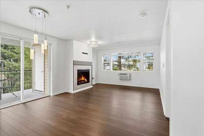 Building Photo - $1,995 • Modern 2BR Condo in Tanasbourne – Garage Included!