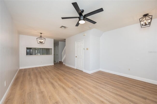 Building Photo - 1150 Vineland Pl