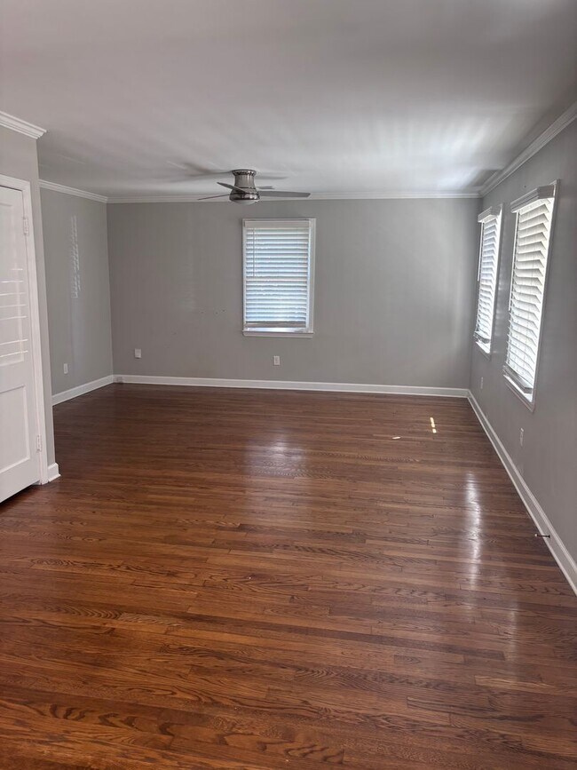 Building Photo - Charming 3-Bedroom Home in Memphis – Move-In Ready!