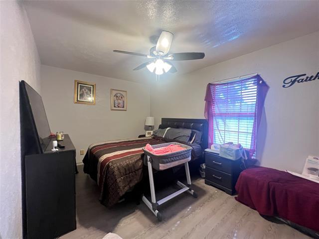 Building Photo - 1108 N Elm St