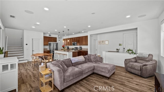 Building Photo - 36434 Geranium Dr