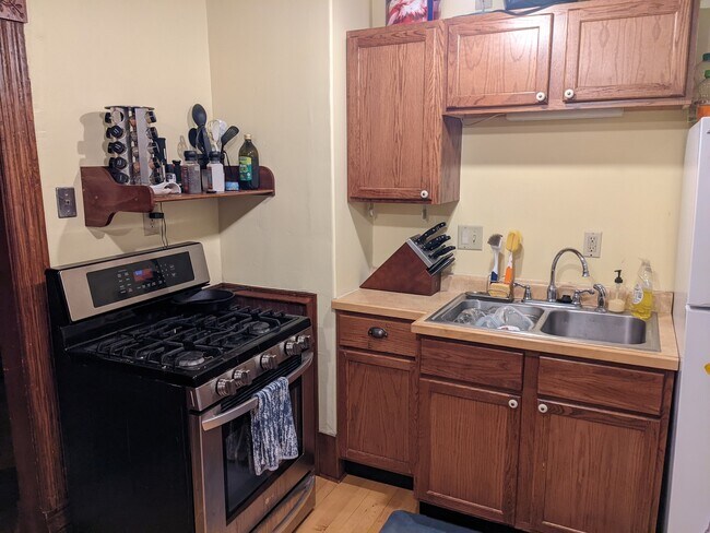 Building Photo - 11120 S Church St