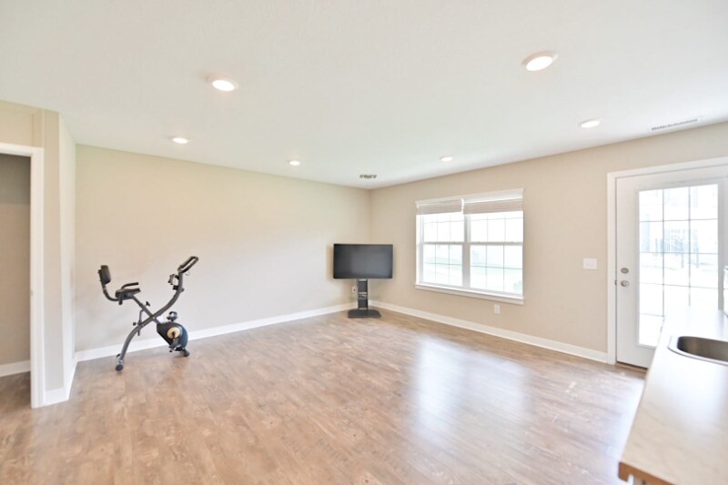 Building Photo - 14233 Frostburg Dr