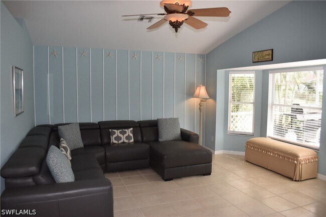 Building Photo - 25817 Pebblecreek Dr