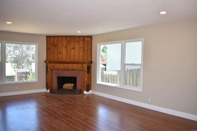 Building Photo - 203 Bayview Way