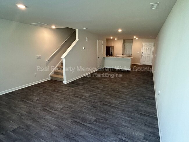 Building Photo - 8539 Beckett Chase Wy