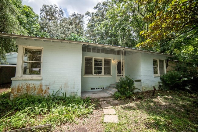Primary Photo - 425 NW 25 St