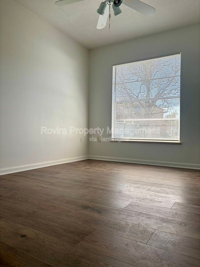 Building Photo - 176 Birmingham Dr