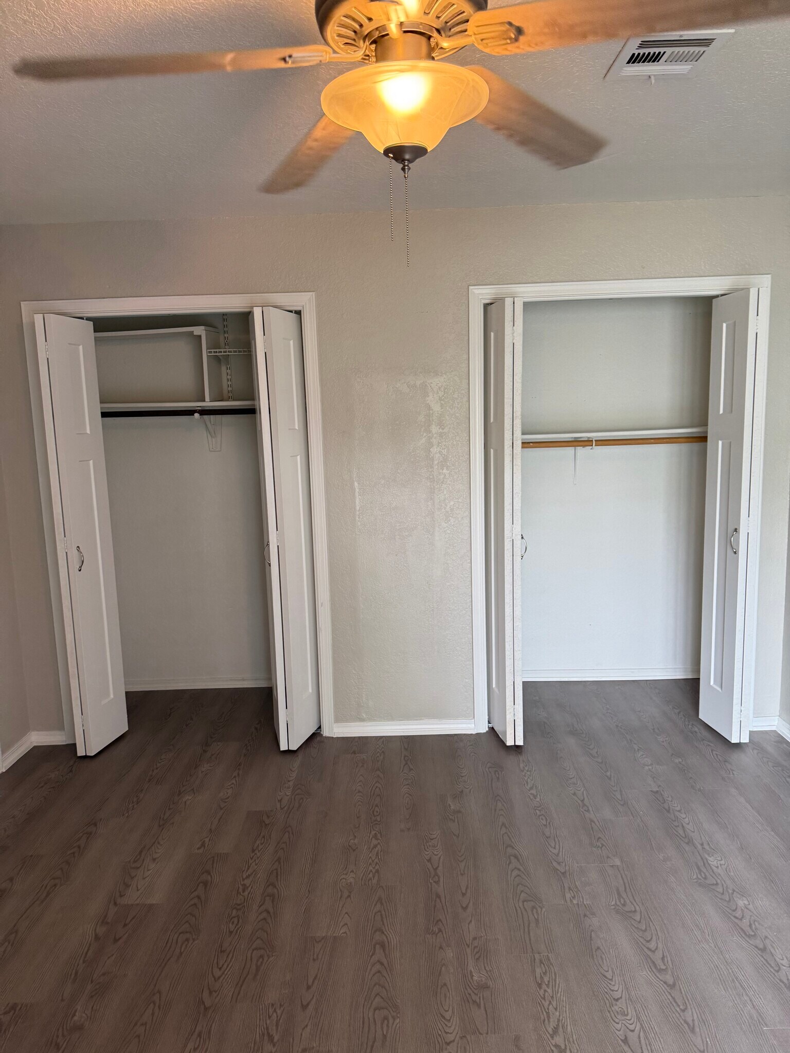 The back bedroom. - 1621 Chestnut St