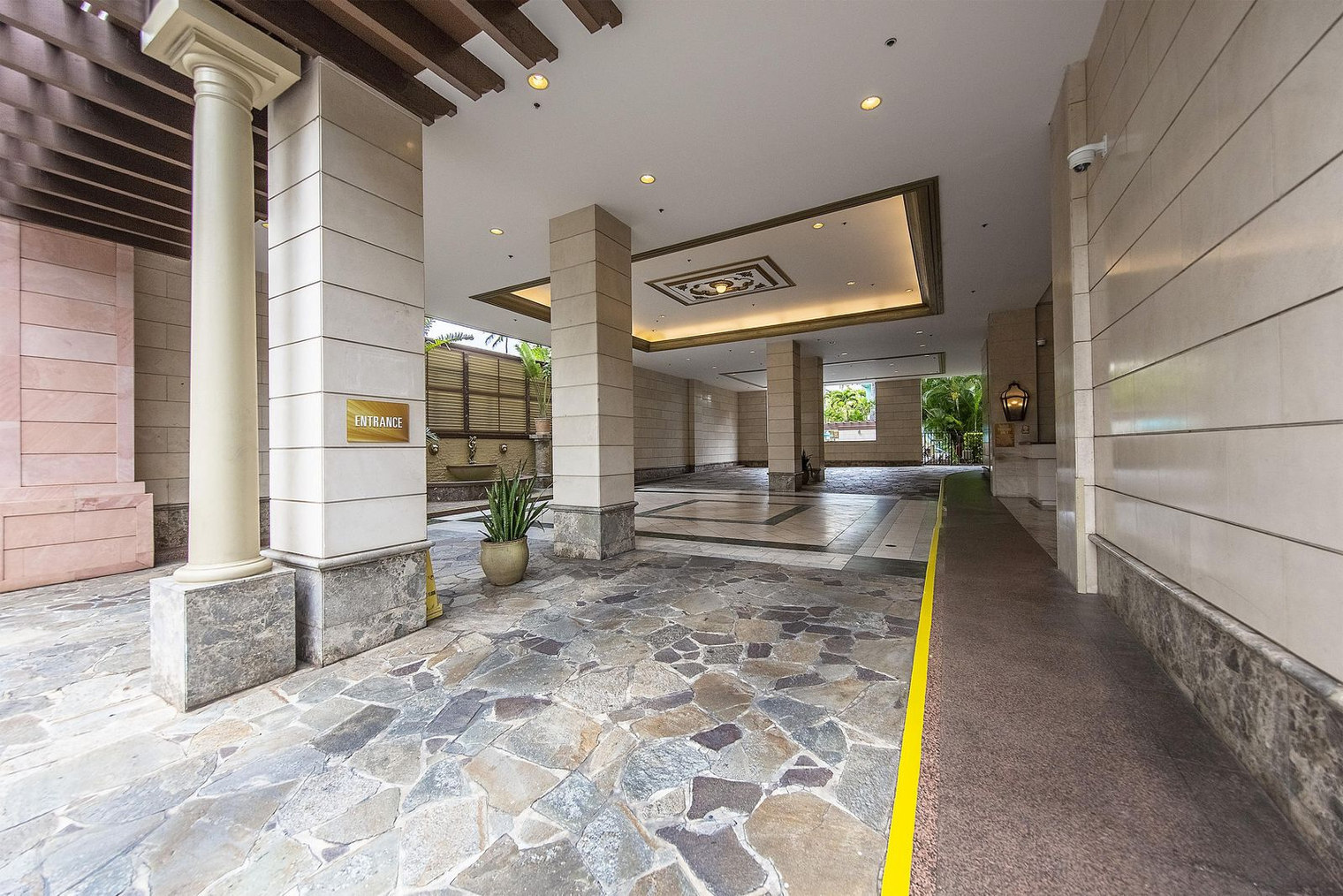 Building Photo - 440 ?Olohana Street-SI ID1327711P