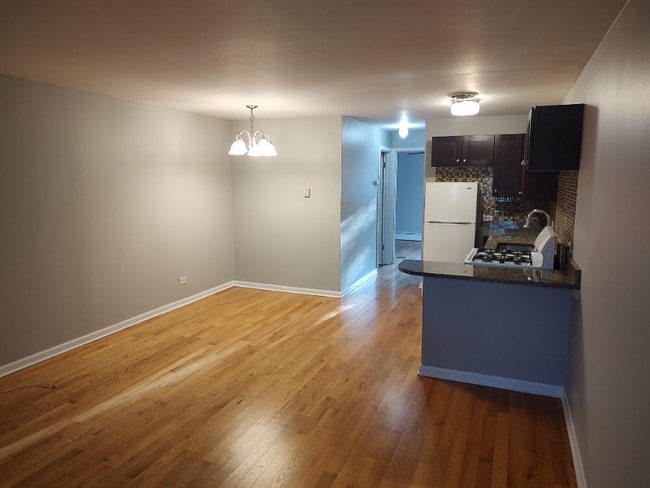 Building Photo - 8500 Waukegan Rd