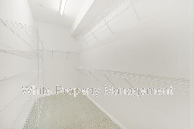Building Photo - 15011 Santa Lucia Dr