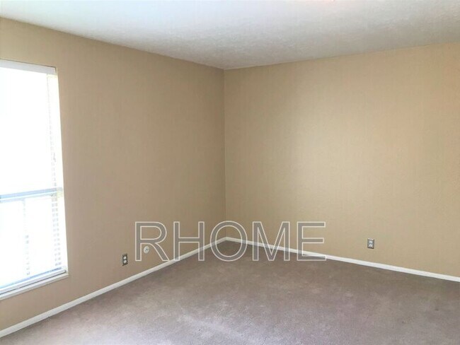 Building Photo - 4633 Quail Vista Ln