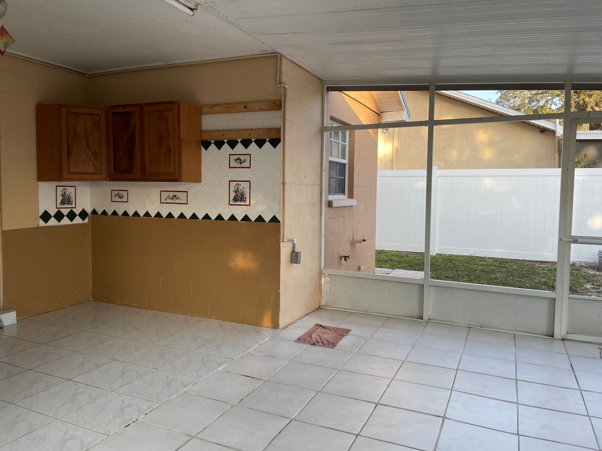 Building Photo - 3124 W Powhatan Ave