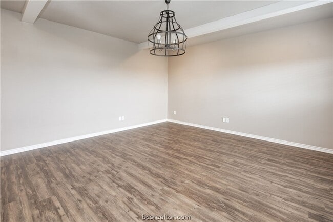 Building Photo - 3519 Summerway Dr