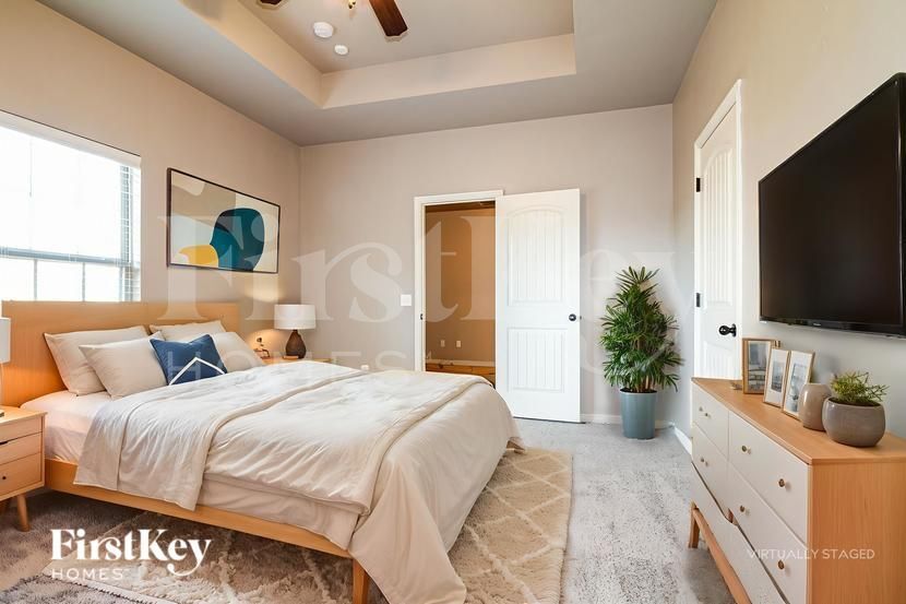 Building Photo - 12016 Garden Ct