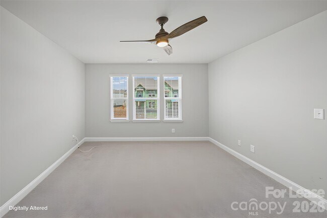 Building Photo - 10037 Mamillion Dr