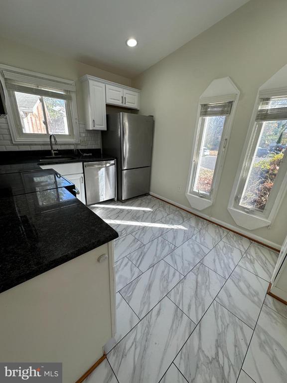 Building Photo - 307 Newman Ct