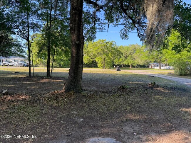 Building Photo - 85064 Radio Ave