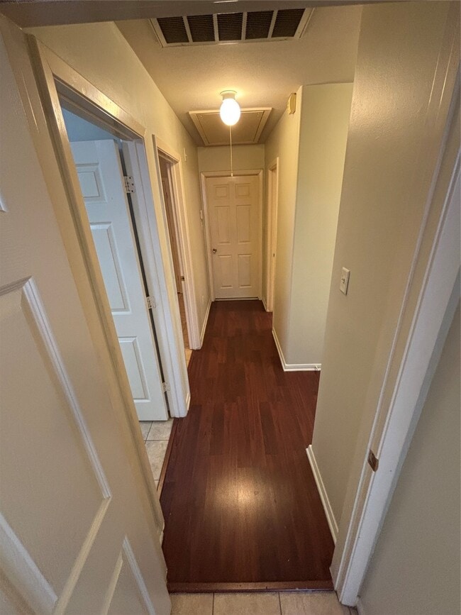 Building Photo - 6302 Ballina Meadows Ct