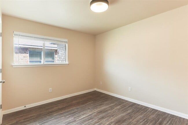 Building Photo - 2600 Grand Mission Way