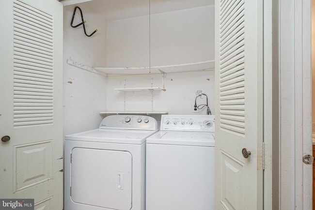 Building Photo - 3 Libra Ln