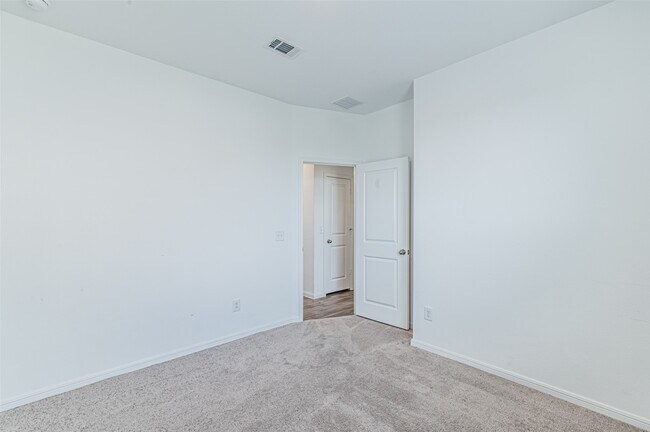 Building Photo - 21119 Turtle Gln Ln