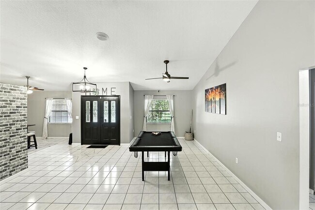 Building Photo - 7708 Eden Park Rd