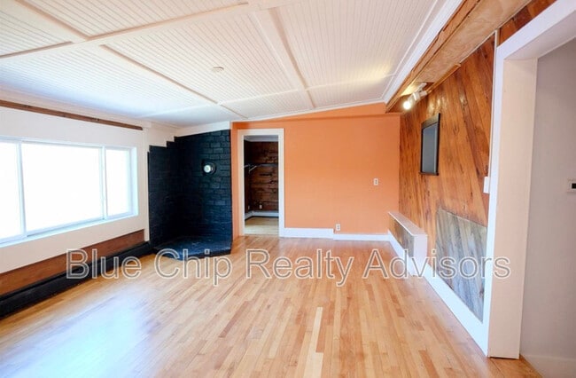 Building Photo - 114 Garvins Falls Rd