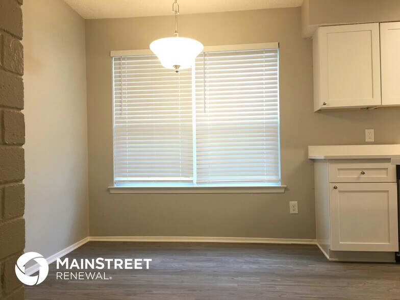 Building Photo - 1416 Mims St