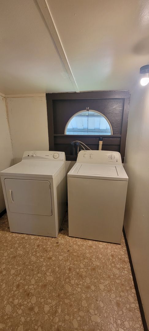 Building Photo - 1 Bed/1 Bath Mobile Home in Batesville